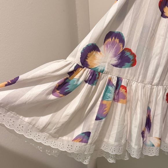 White Floral Butterfly Pleated Sundress - Picture 4 of 4